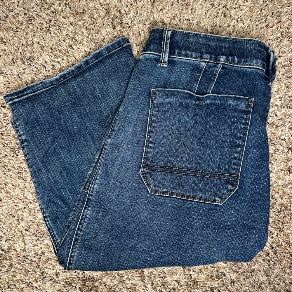 Wit & Wisdom Relaxed Fit‎ Dark Blue Denim Capri Jeans Stretch Size 16